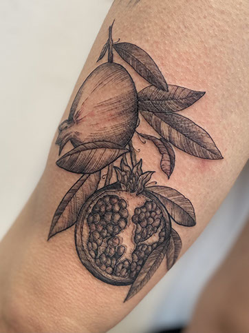 tattoo,aces,high,alex,rockoff,alexrockoff,west,palm,beach,traditional,neotraditional,beetle,beatle,flower,sunflower,floral,color