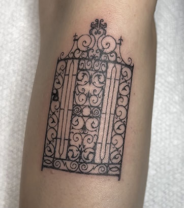 tattoo,aces,high,alex,rockoff,alexrockoff,west,palm,beach,traditional,neotraditional,beetle,beatle,flower,sunflower,floral,color