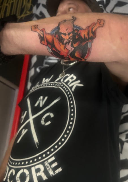 tattoo,aces,high,alex,rockoff,alexrockoff,west,palm,beach,traditional,neotraditional,beetle,beatle,flower,sunflower,floral,color